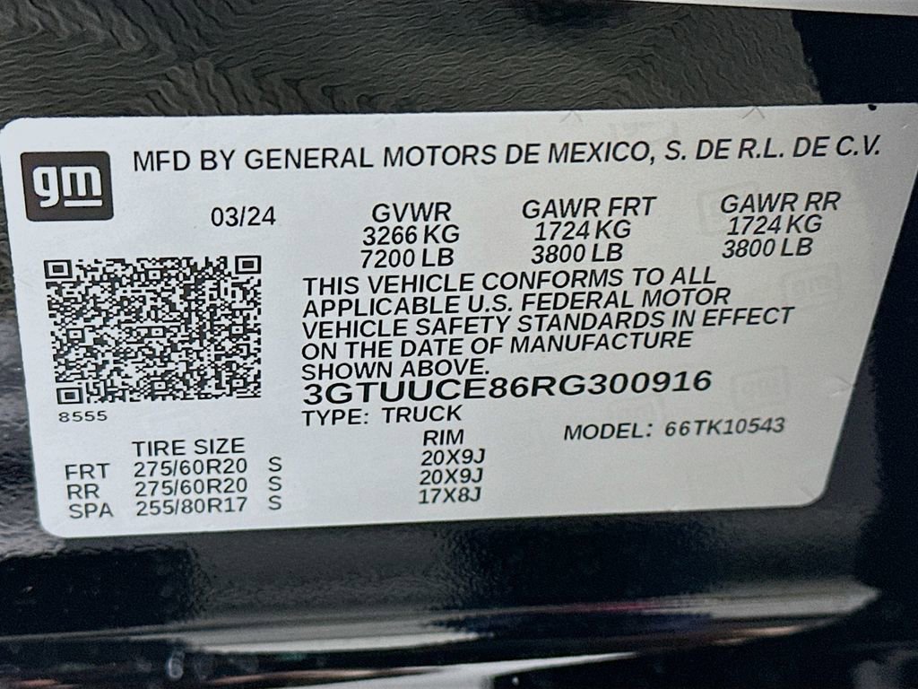 Used 2024 GMC Sierra 1500 Elevation w/ LPO, Elevation Black Package image 37