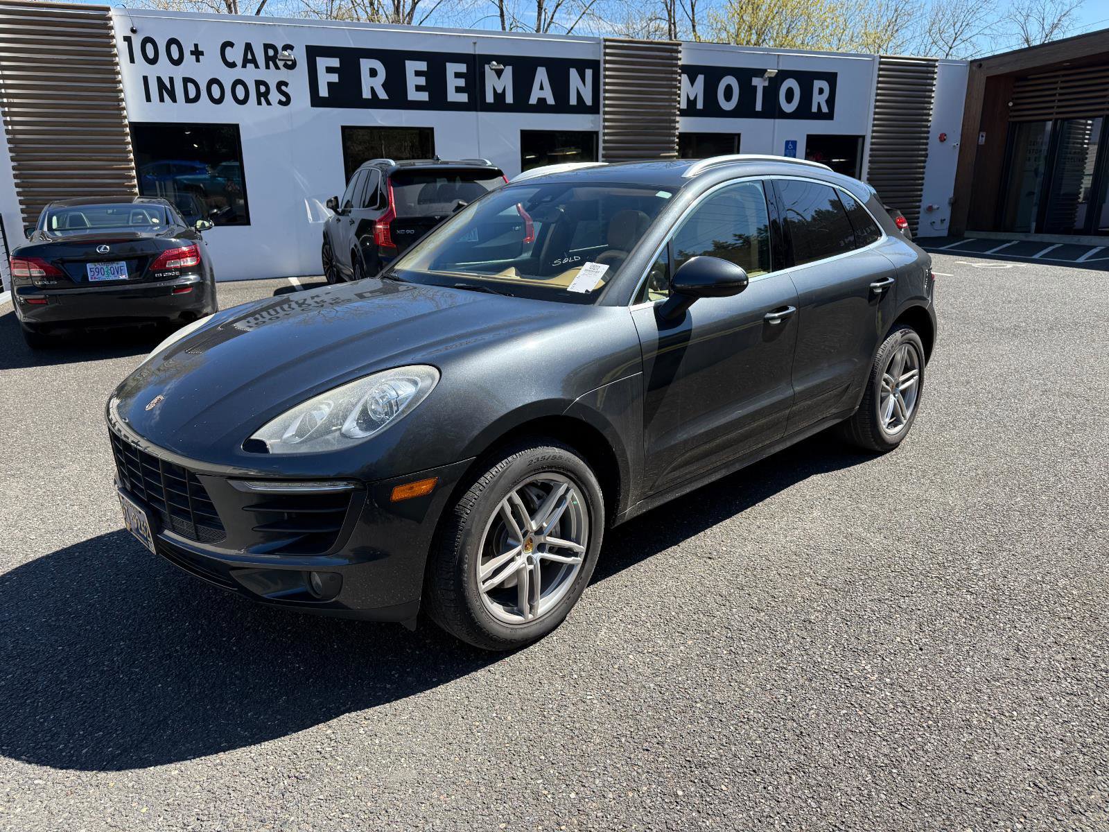 Used 2017 Porsche Macan S image 4