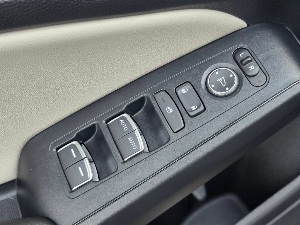 Certified 2024 Honda Civic EX-L image 23