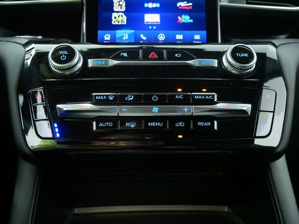 Used 2022 Ford Explorer ST w/ ST Street Pack image 29