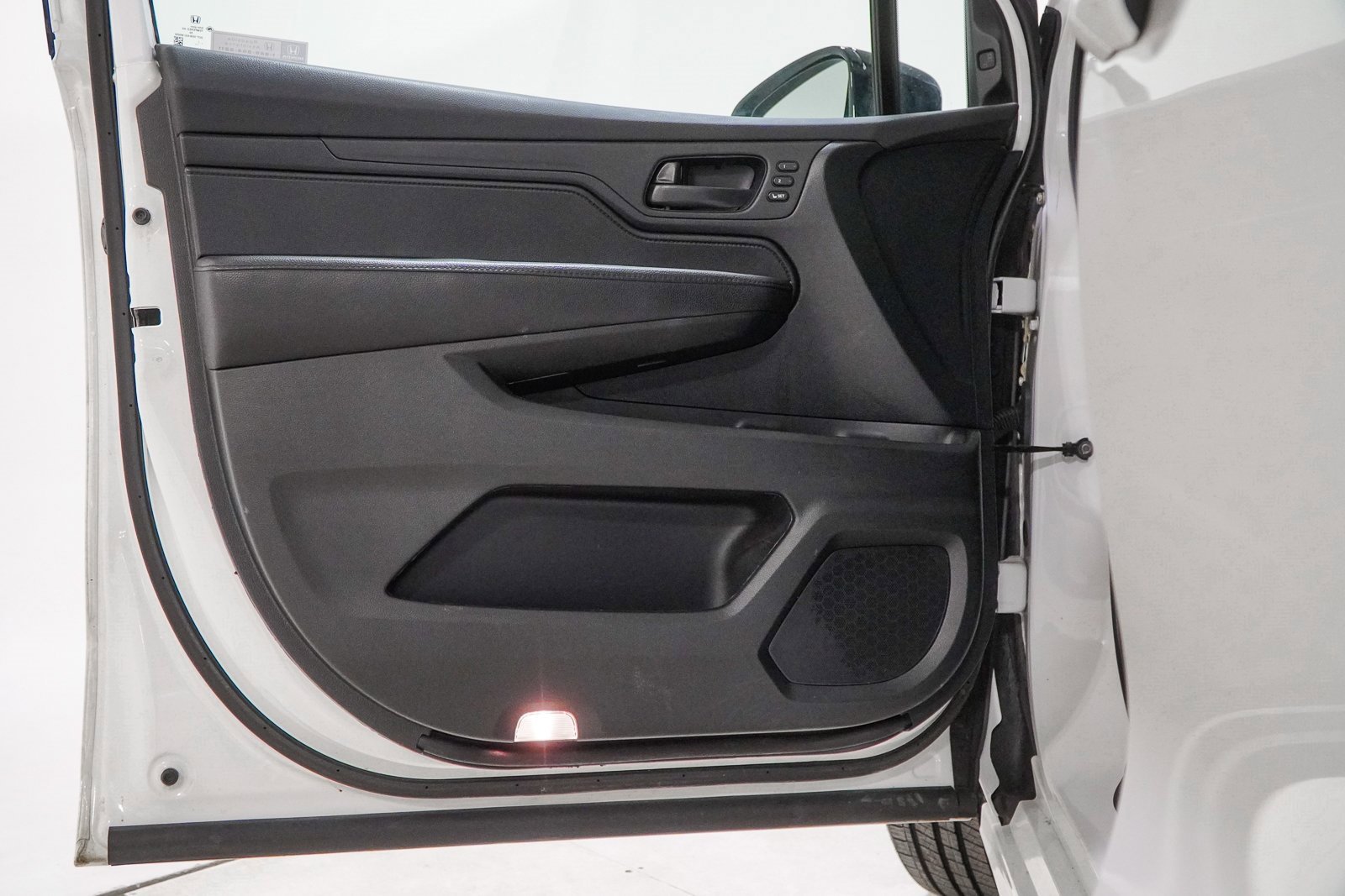 Certified 2024 Honda Odyssey Sport image 22