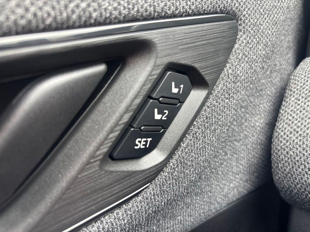 New 2026 Subaru Outback Limited XT AWD/4WD image 27