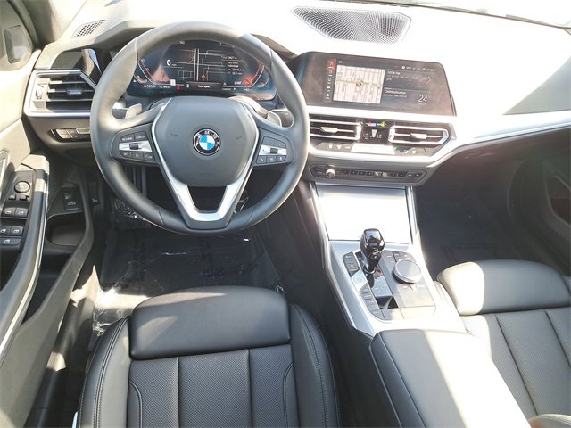 Used 2022 BMW 330i Sedan w/ Driving Assistance Package image 15
