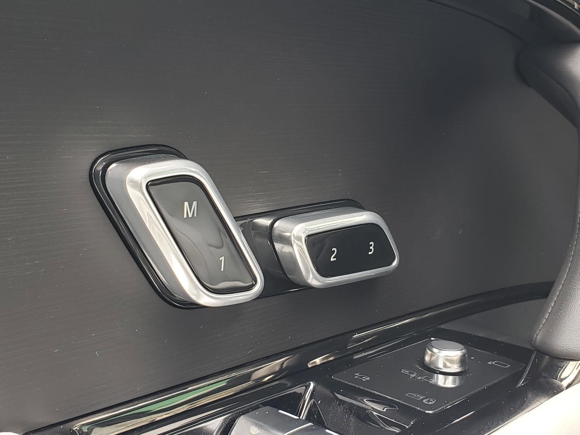 New 2026 Land Rover Range Rover Sport SE AWD/4WD image 20