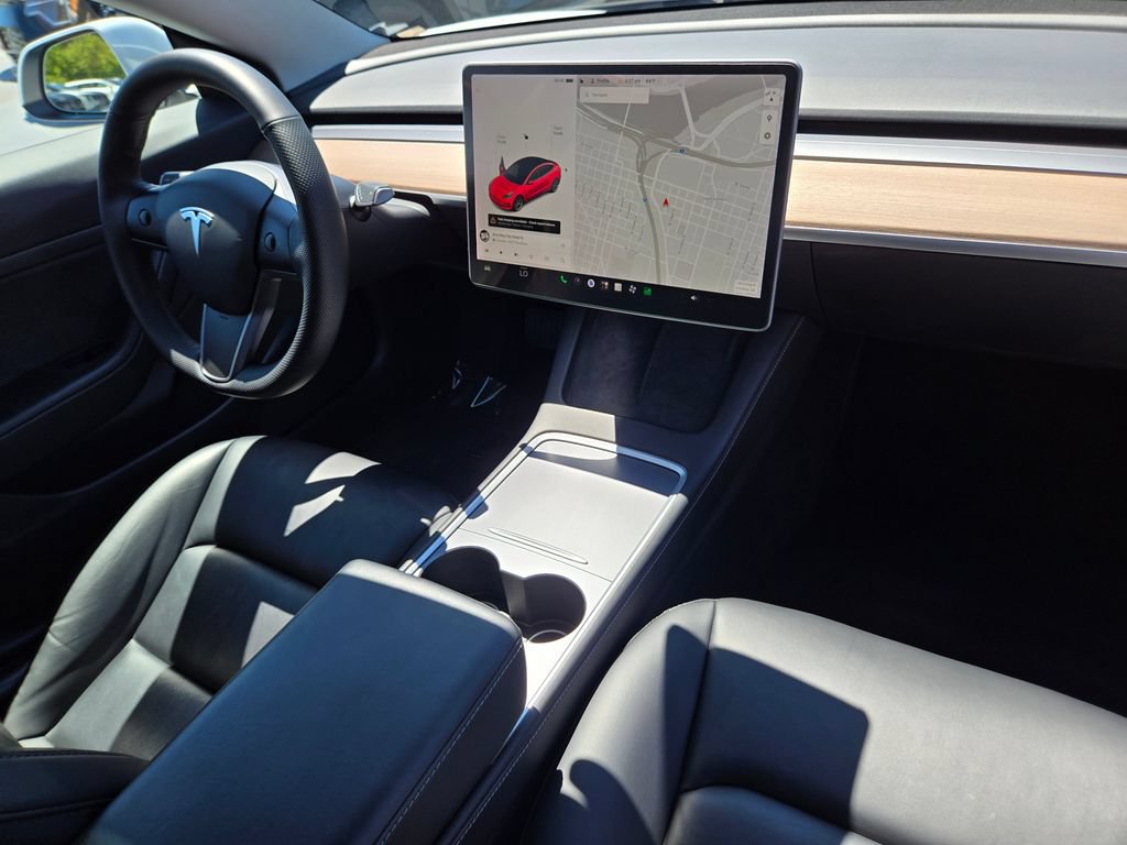 Used 2021 Tesla Model 3 Standard Range Plus RWD image 12