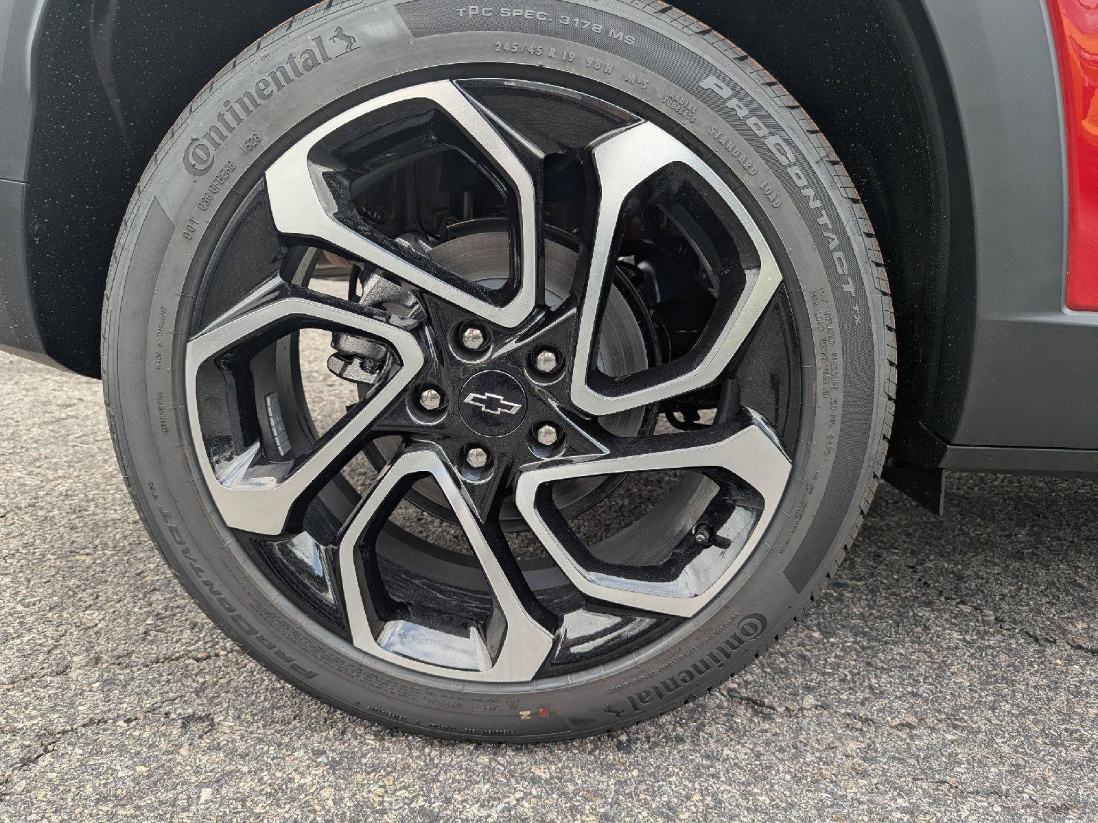New 2026 Chevrolet Trax RS w/ Driver Confidence Package FWD image 36