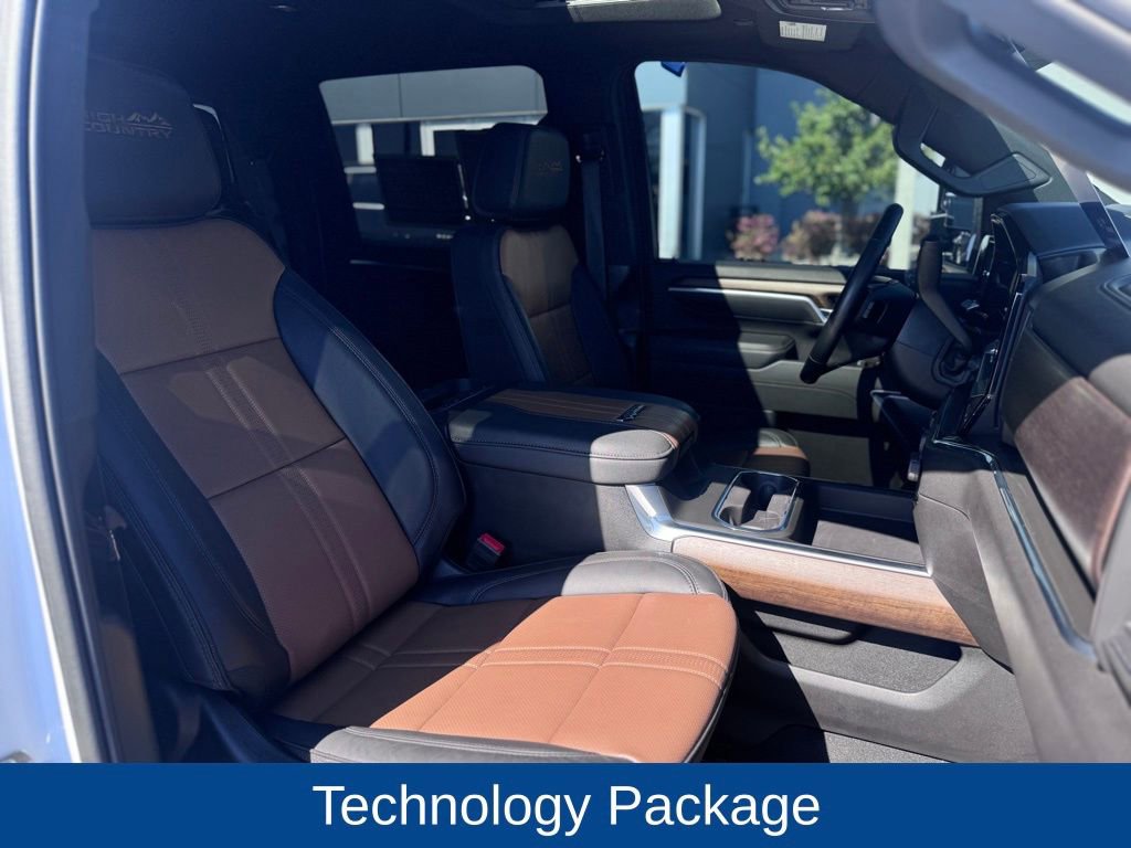 Used 2025 Chevrolet Silverado 3500 High Country w/ High Country Premium Package image 24
