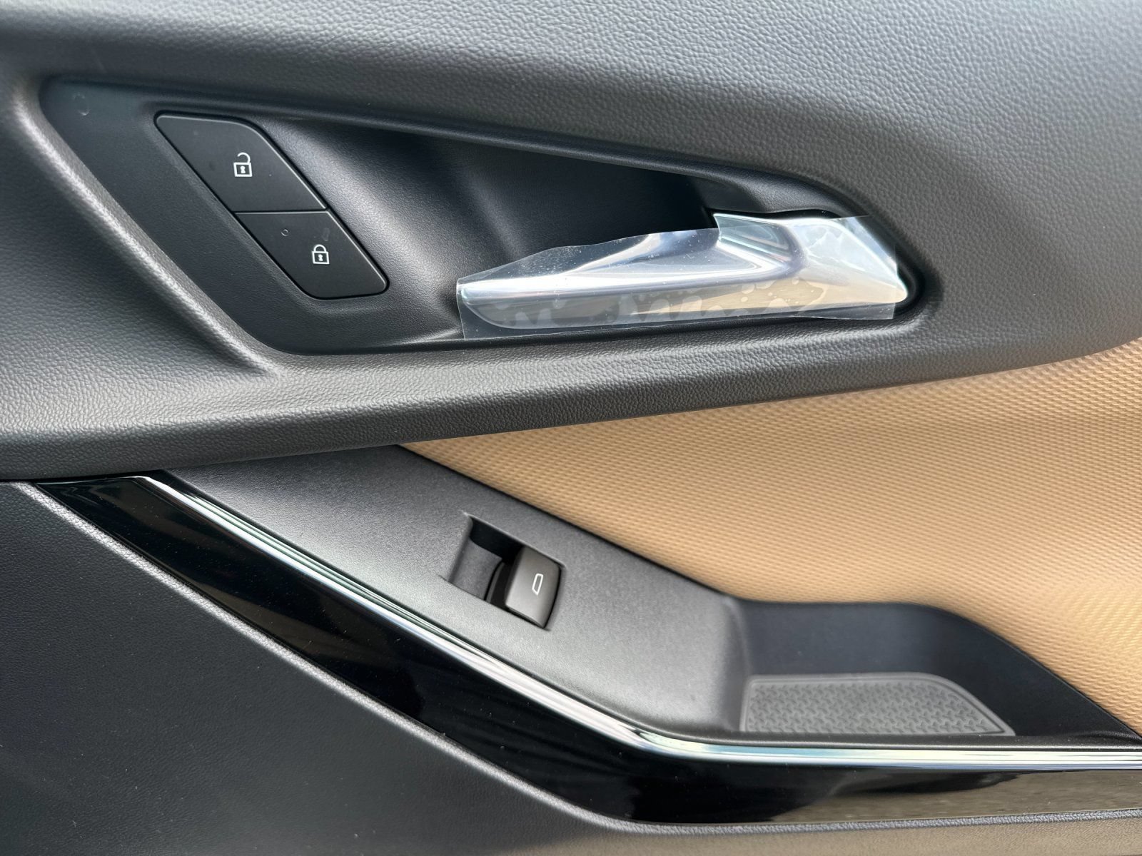 New 2026 Chevrolet Equinox ACTIV FWD image 18