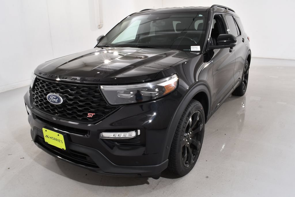 Used 2022 Ford Explorer ST w/ Equipment Group 401A AWD/4WD image 2