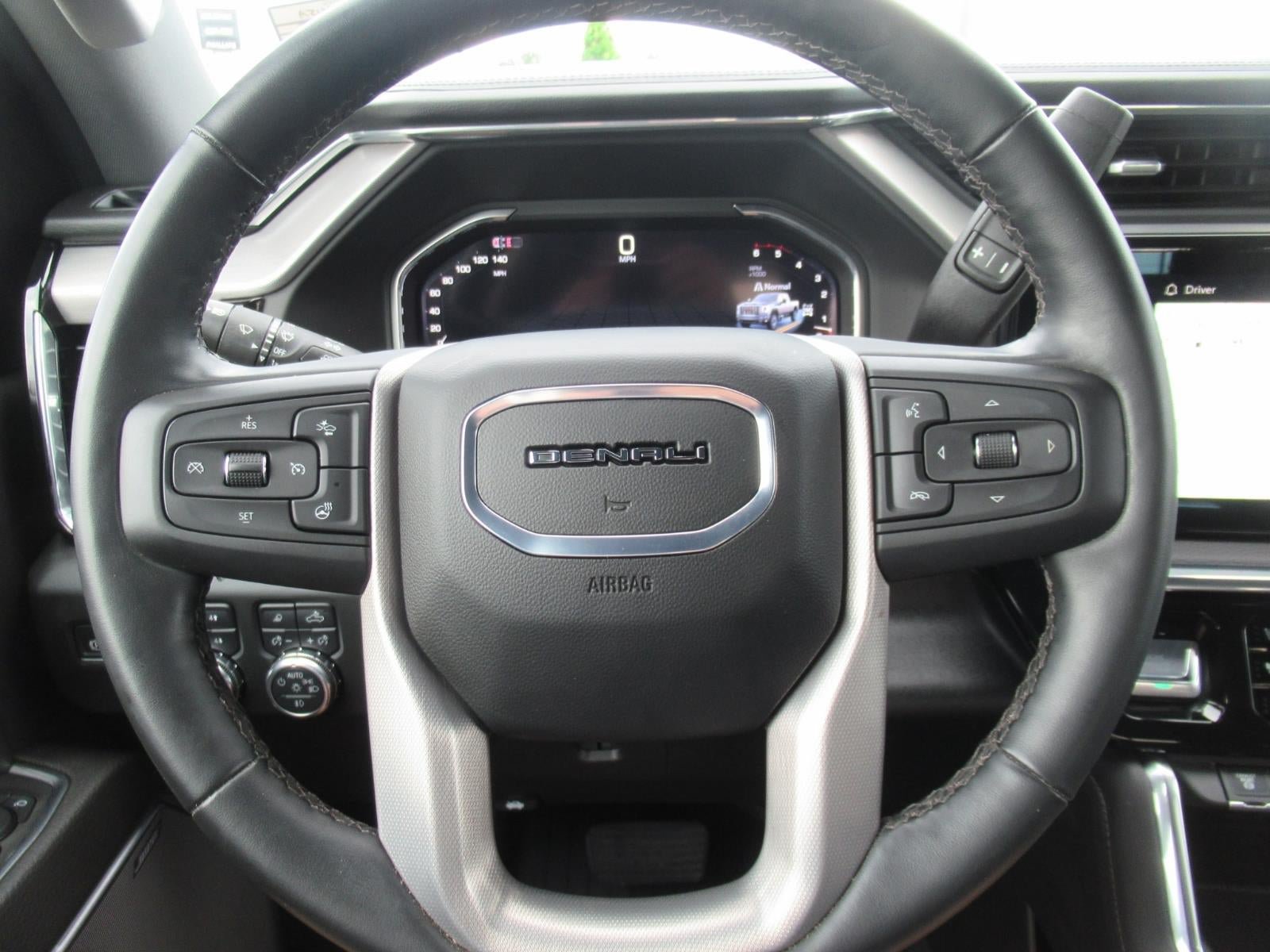 Used 2025 GMC Sierra 2500 Denali w/ Denali Reserve Package AWD/4WD image 31