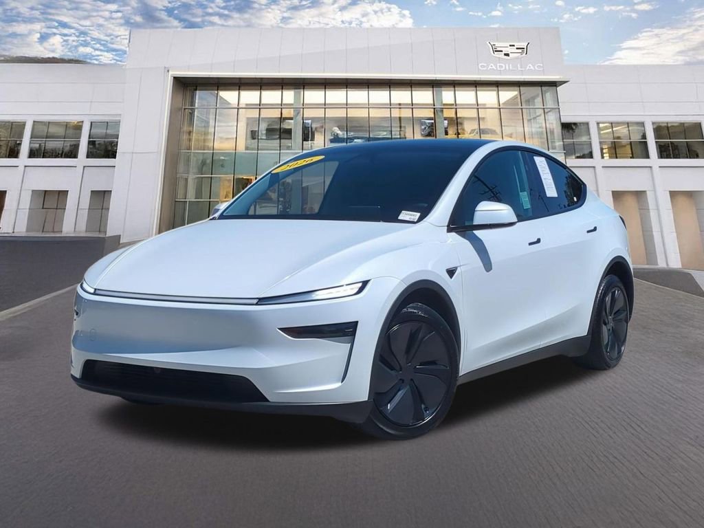 Used 2026 Tesla Model Y Long Range AWD/4WD image 1
