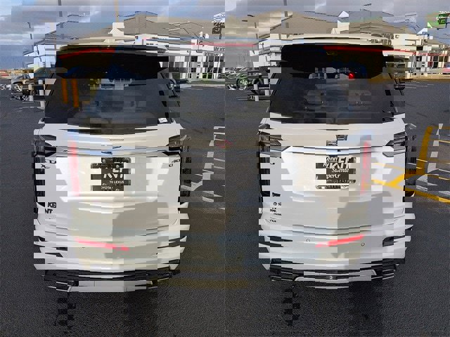 Used 2024 Cadillac XT6 Sport w/ Technology Package image 5