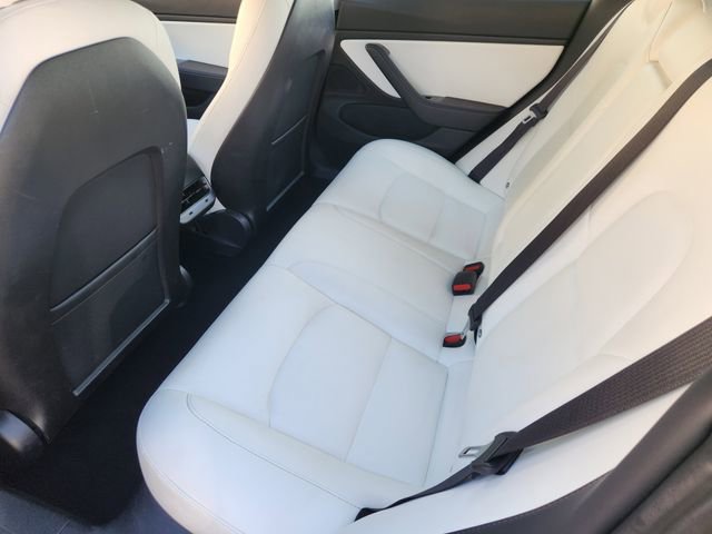 Used 2018 Tesla Model 3 Long Range image 18