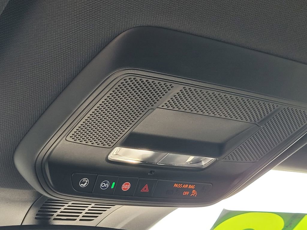 Used 2025 Chevrolet Blazer EV LT image 29