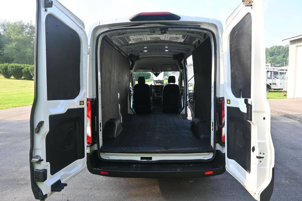 Used 2023 Ford Transit 250 Medium Roof AWD w/ Load Area Protection Package image 19