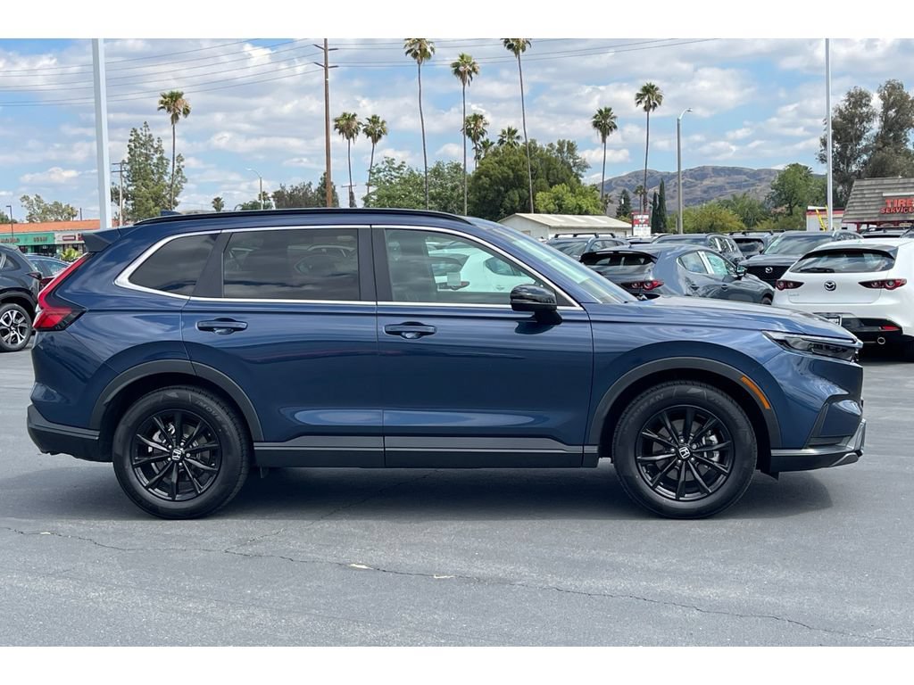 Used 2025 Honda CR-V Sport image 7