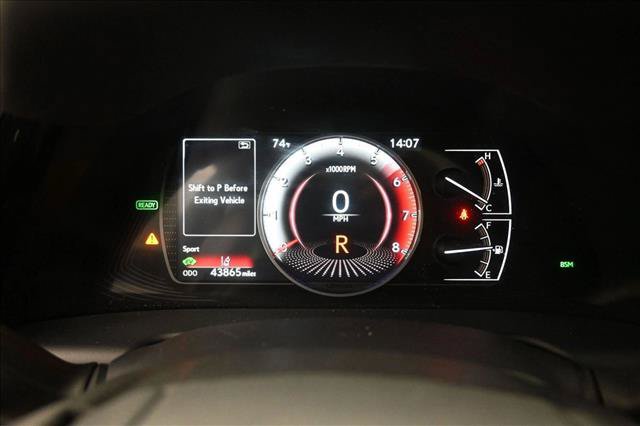Used 2024 Lexus ES 300h w/ Premium Package FWD image 14