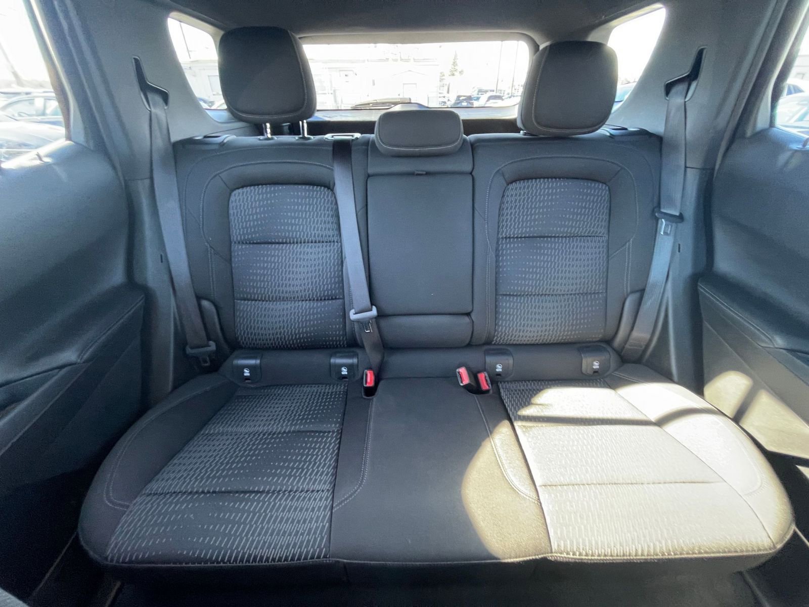 Used 2025 Chevrolet Equinox LT image 38