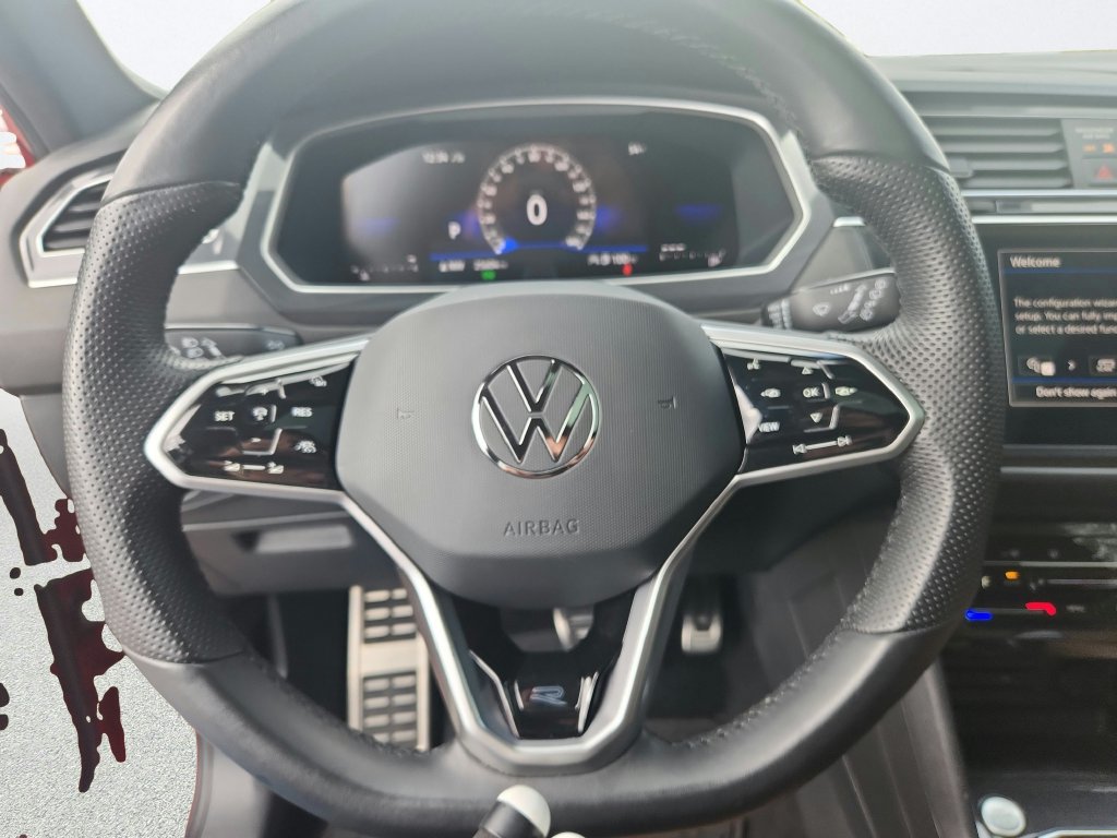 Certified 2024 Volkswagen Tiguan SE R-Line AWD/4WD image 14