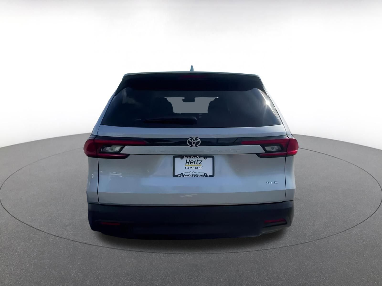 Used 2025 Toyota Grand Highlander FWD image 12