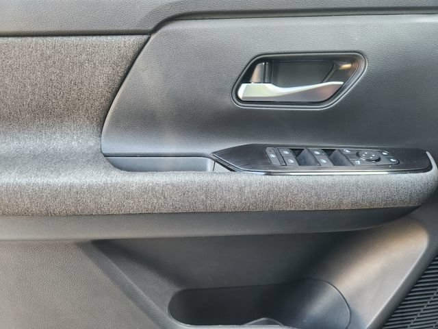 Used 2026 Nissan Kicks SV FWD image 21
