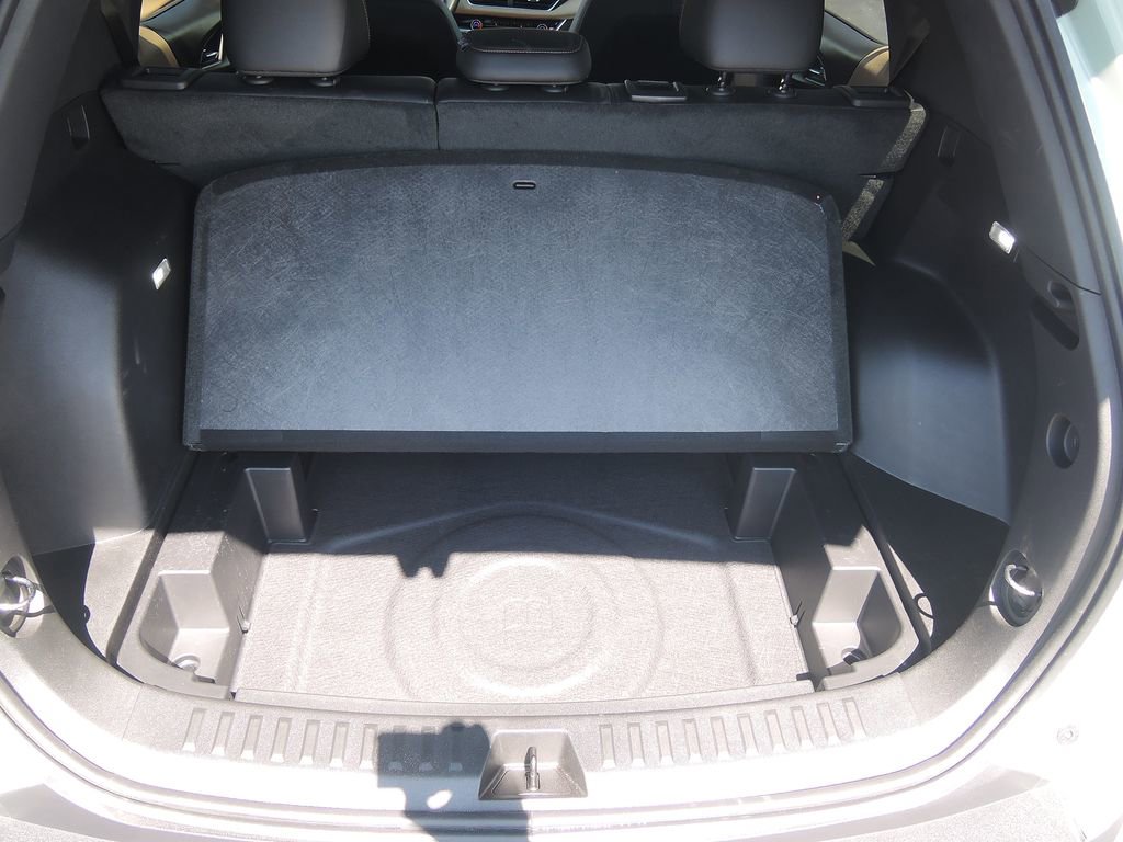 Used 2026 Chevrolet Equinox ACTIV w/ Safety and Technology Package AWD/4WD image 34