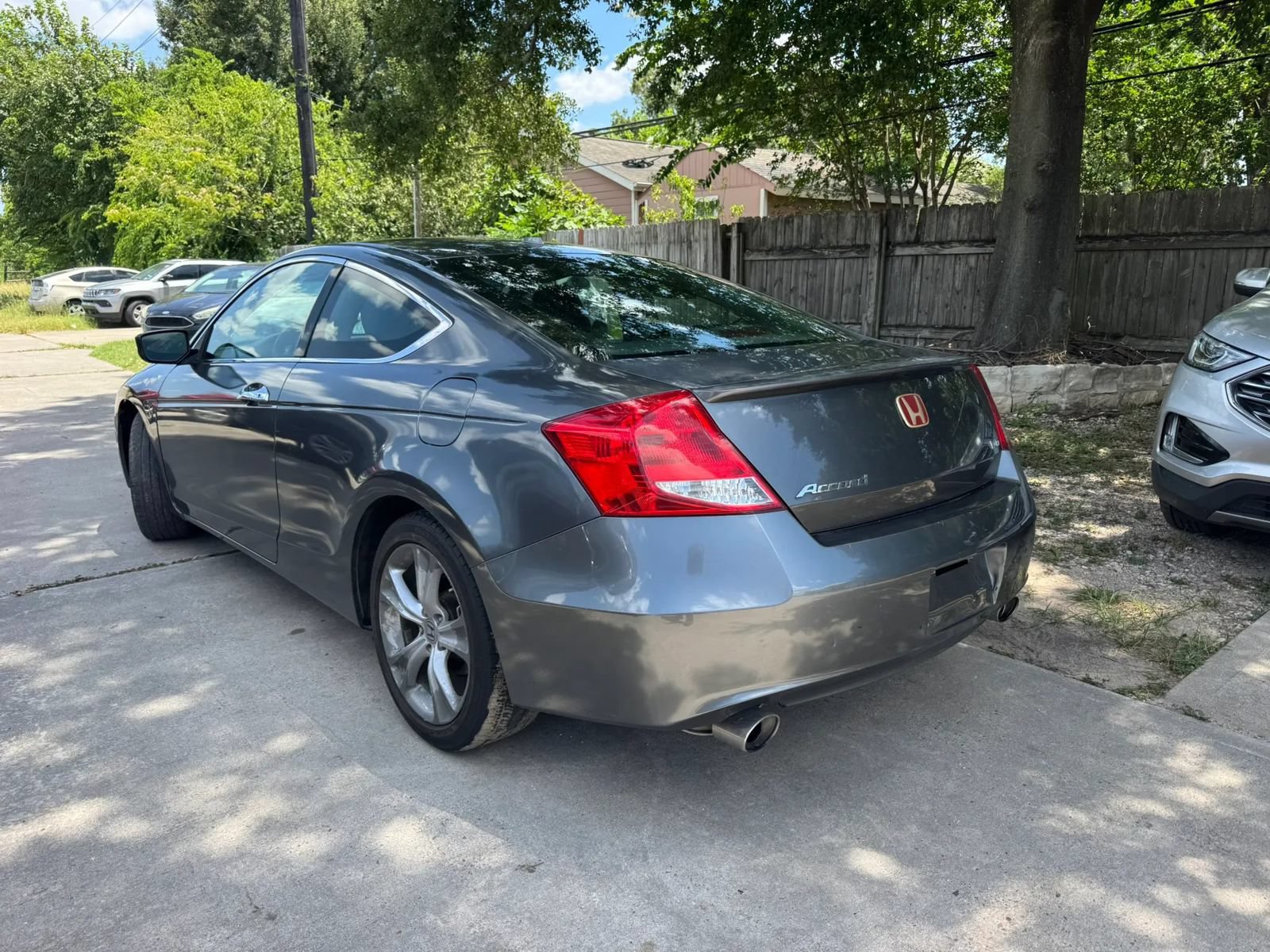 Used 2012 Honda Accord EX-L image 8