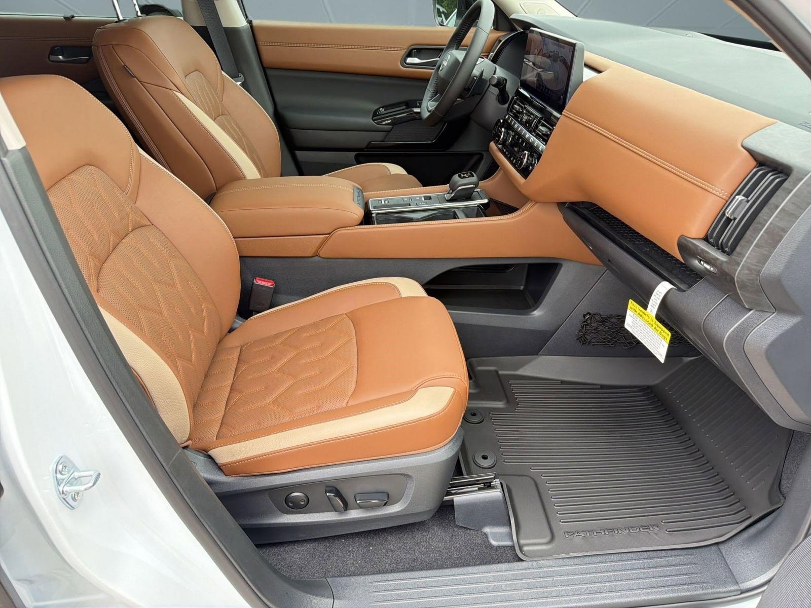 New 2026 Nissan Pathfinder Platinum image 30