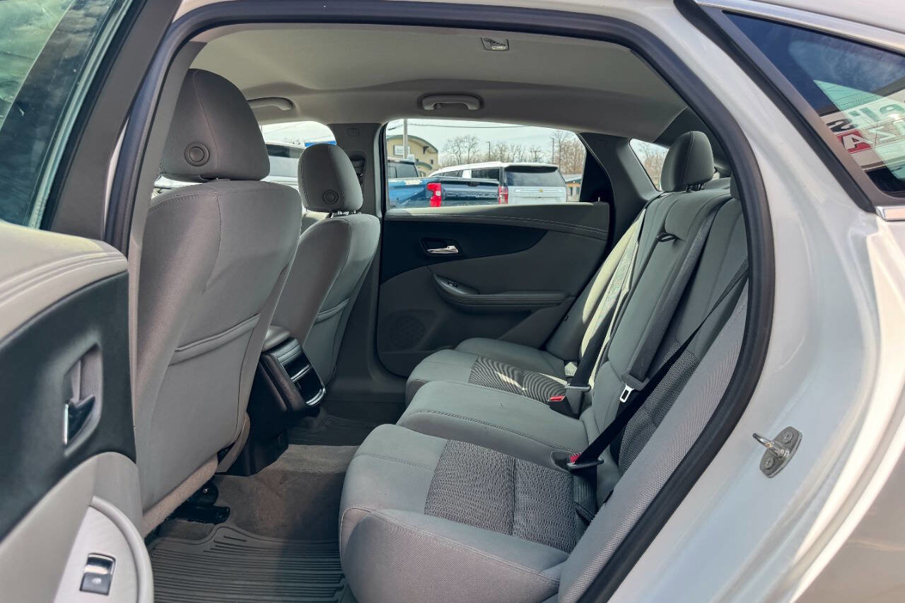 Used 2017 Chevrolet Impala LS image 18