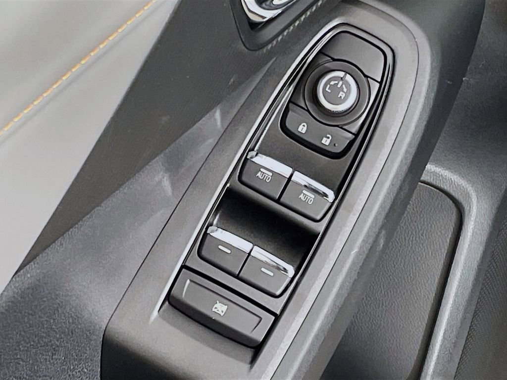 New 2025 Subaru Crosstrek 2.5i Limited w/ Popular Package #3A image 20