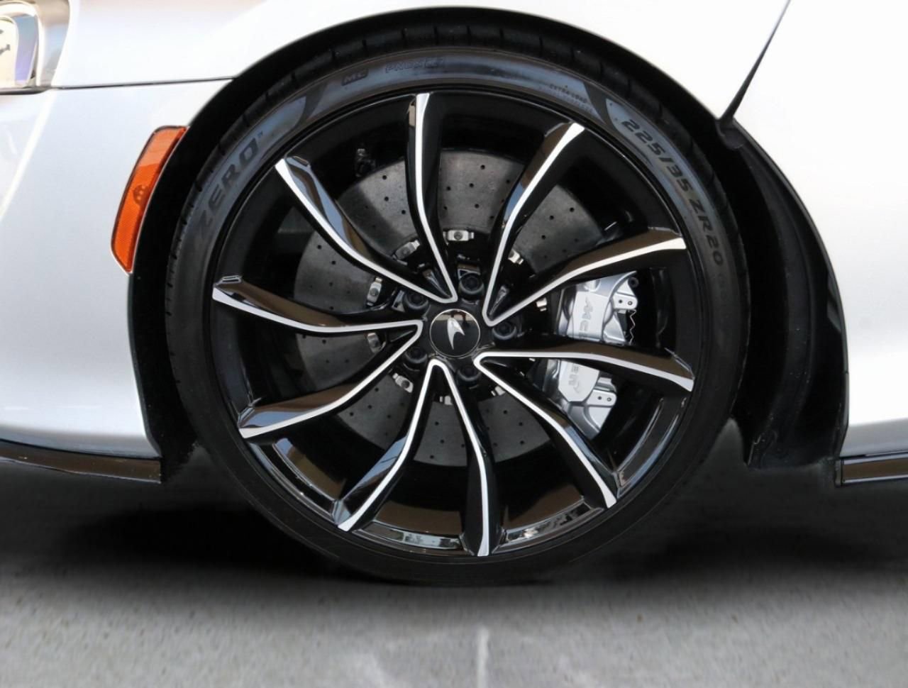 New 2025 McLaren GTS image 23