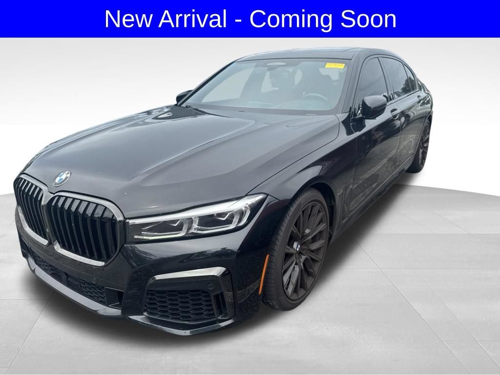 Used 2021 BMW 740i w/ M Sport Package RWD image 2