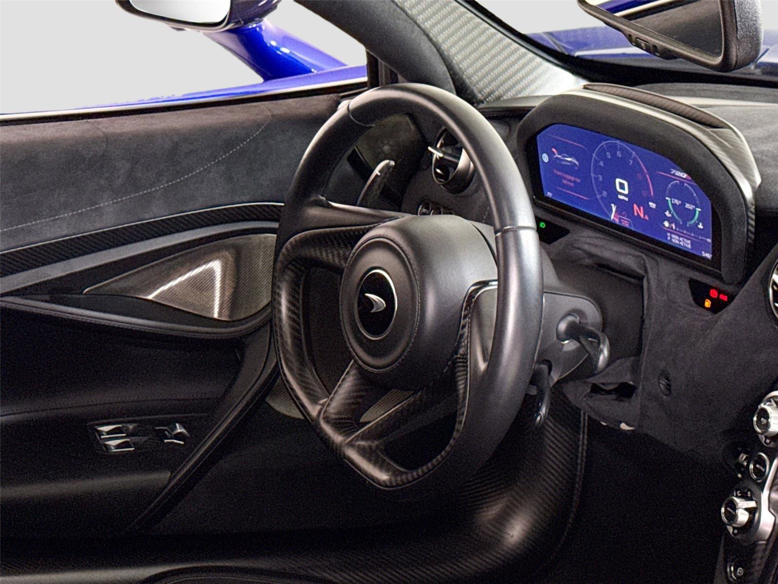 Used 2019 McLaren 720S Performance RWD image 26