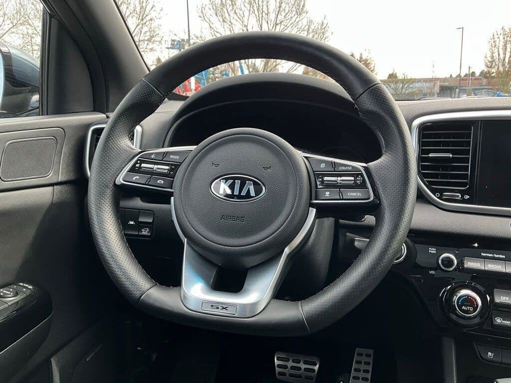 Used 2020 Kia Sportage SX image 20