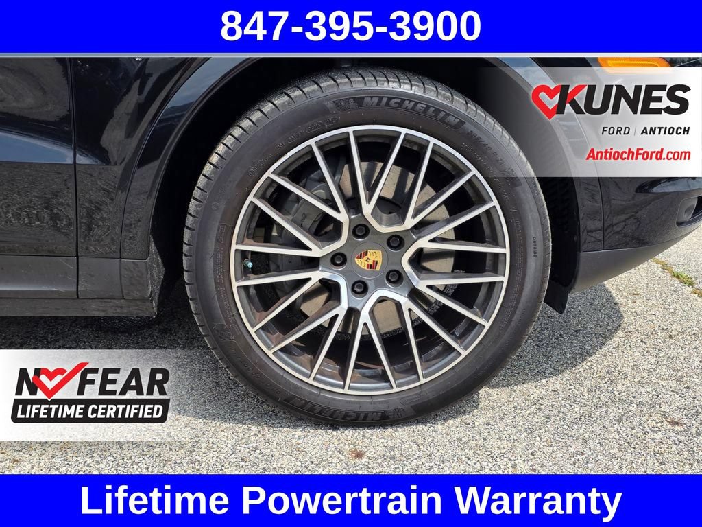 Used 2019 Porsche Cayenne S AWD/4WD image 13