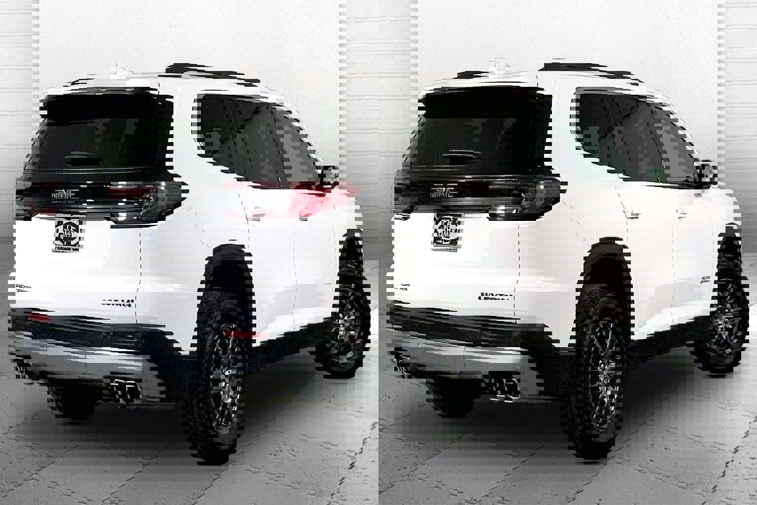 Used 2025 GMC Acadia Elevation image 13