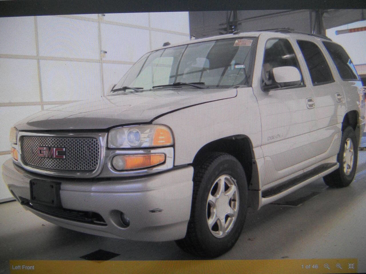 Used 2004 GMC Yukon Denali image 16