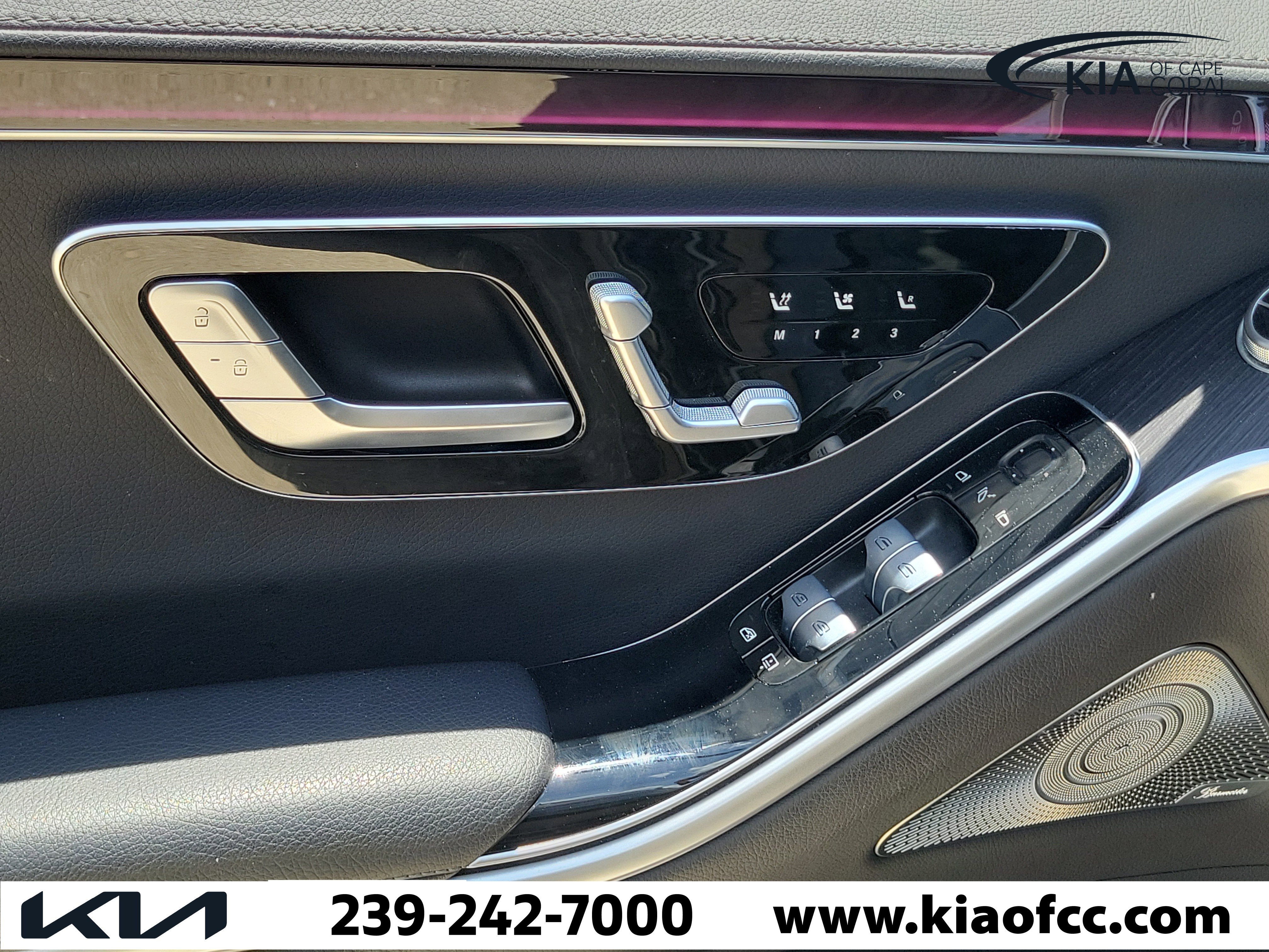 Used 2023 Mercedes-Benz S 500 4MATIC image 22