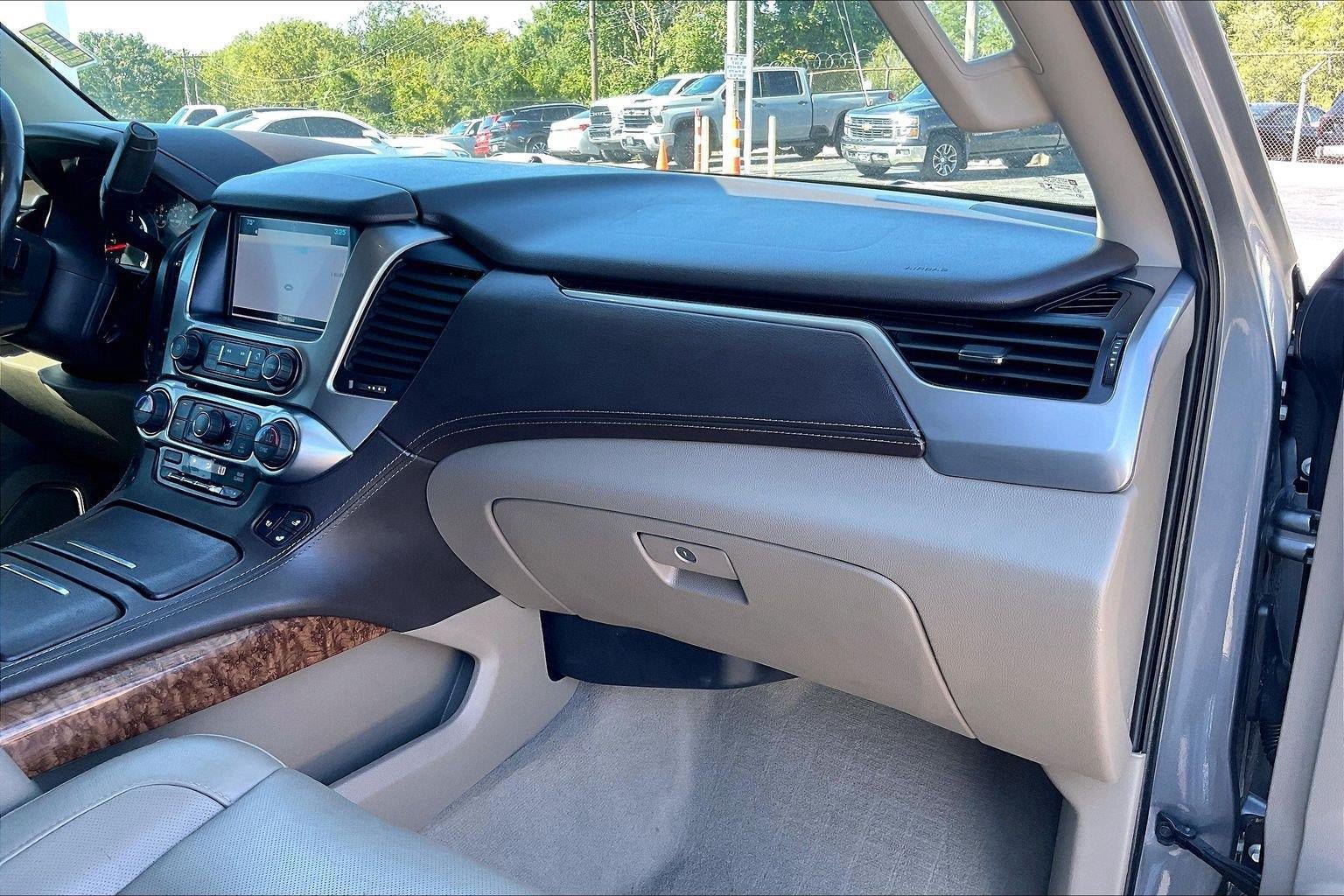Used 2020 Chevrolet Tahoe Premier w/ Max Trailering Package AWD/4WD image 17