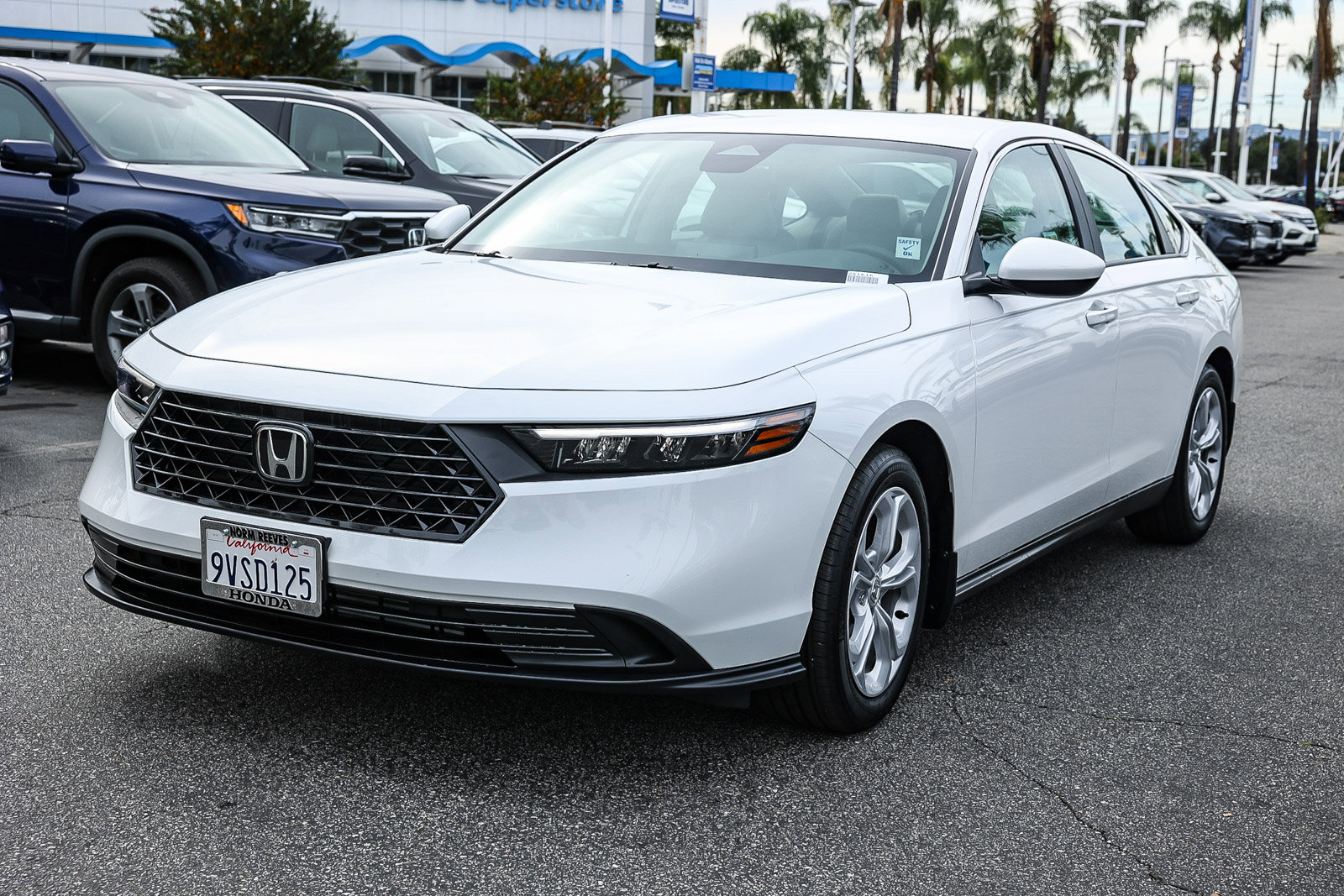 Used 2025 Honda Accord LX image 3