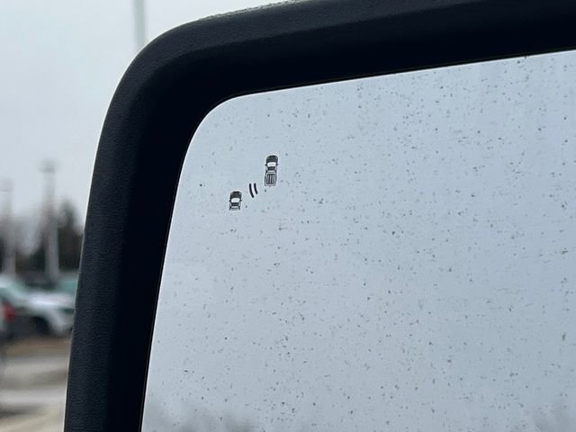 New 2025 Ford F150 Lightning XLT image 10