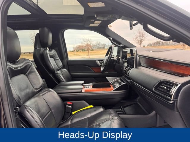 Used 2019 Lincoln Navigator L Reserve AWD/4WD image 25