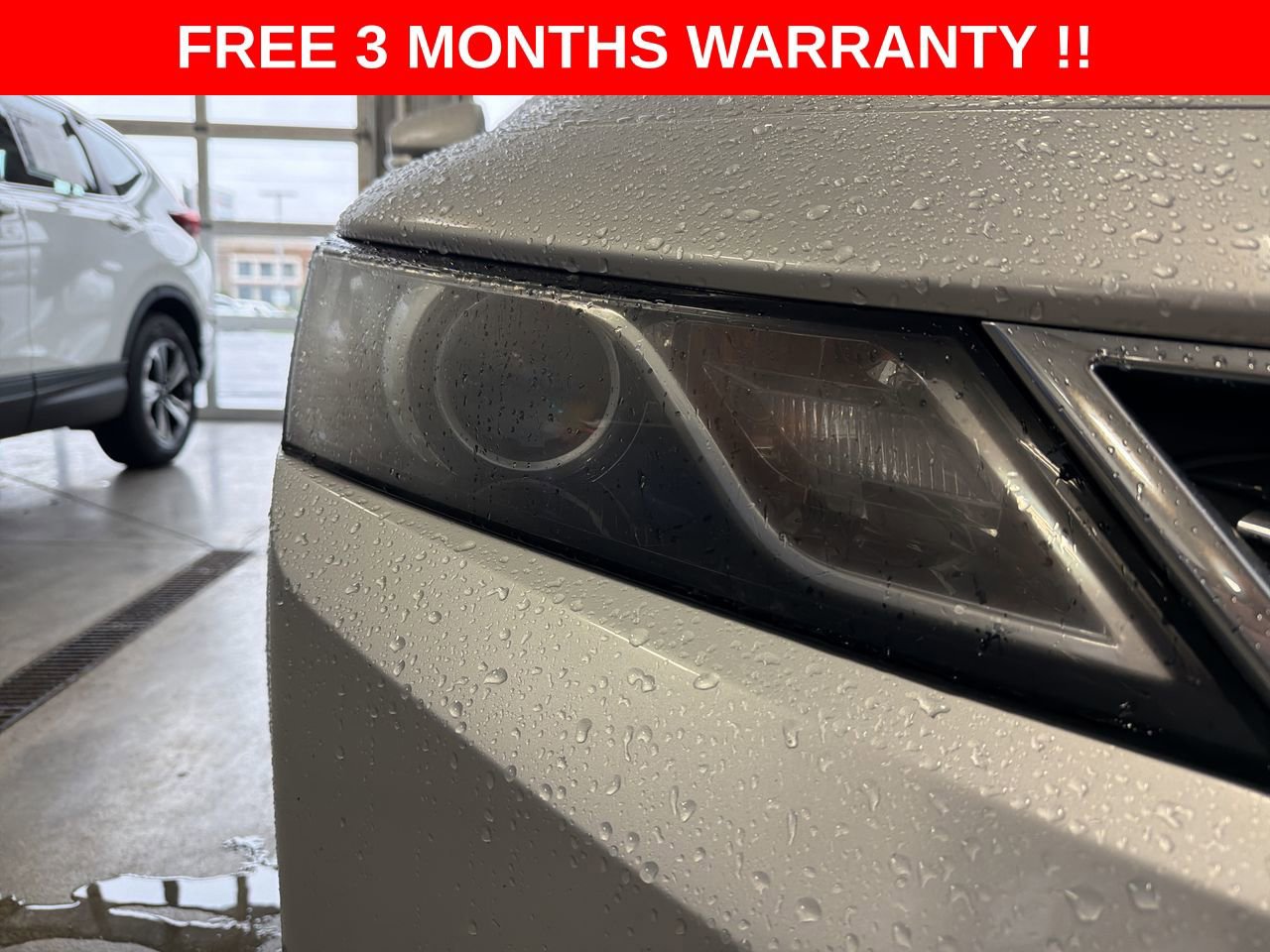 Used 2018 Chevrolet Impala LT FWD image 34