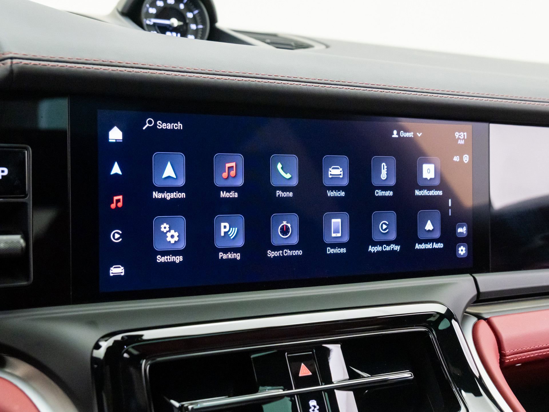 Used 2024 Porsche Panamera image 24