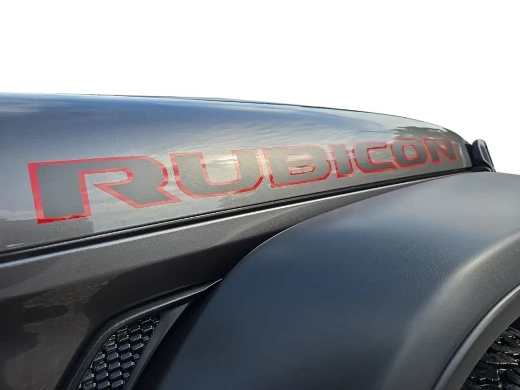 Used 2021 Jeep Wrangler Unlimited Rubicon w/ LED Lighting Group AWD/4WD image 10