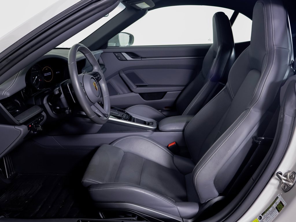 Certified 2022 Porsche 911 Carrera 4S image 5