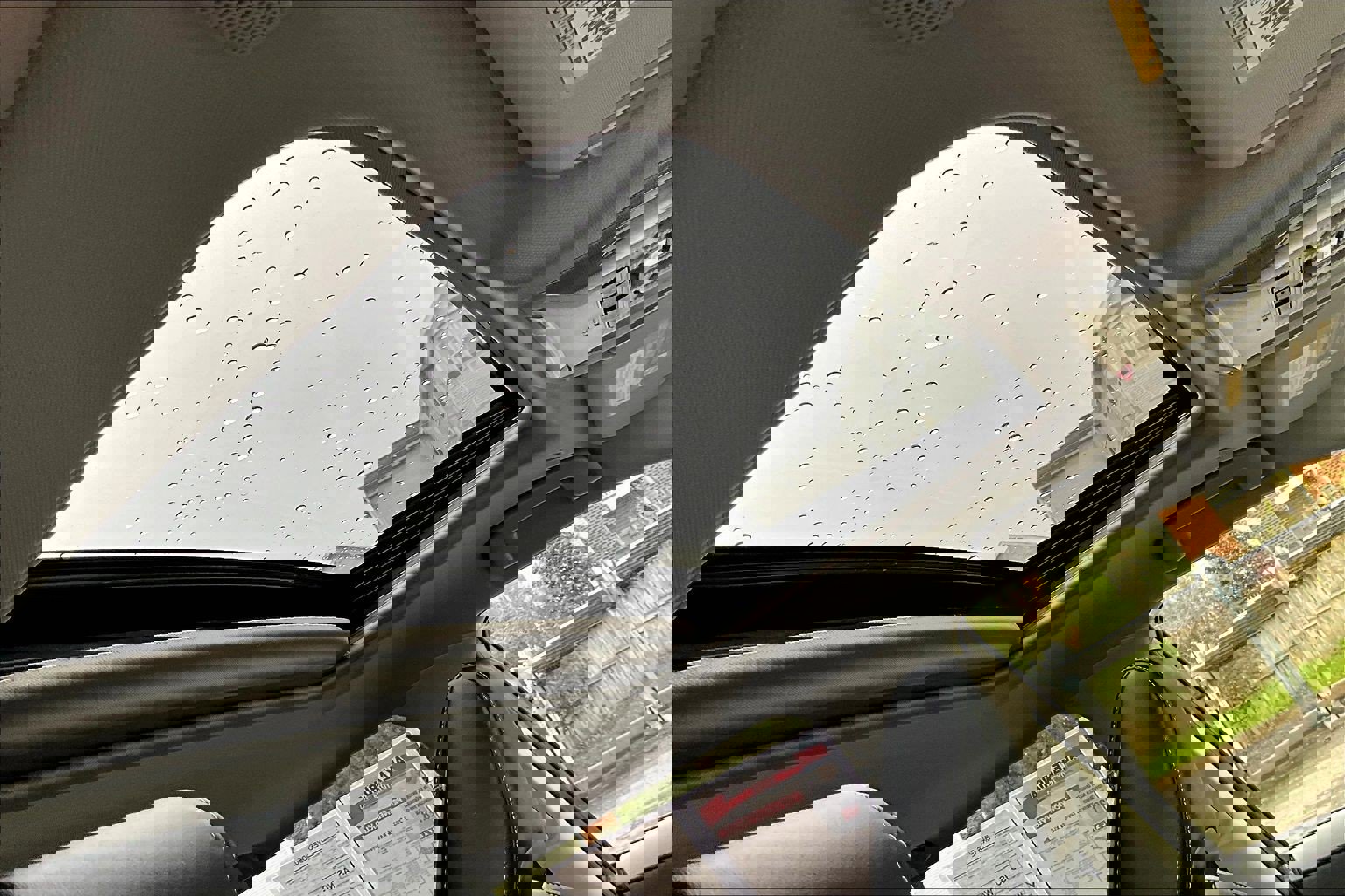 Used 2023 Toyota RAV4 XLE Premium image 21