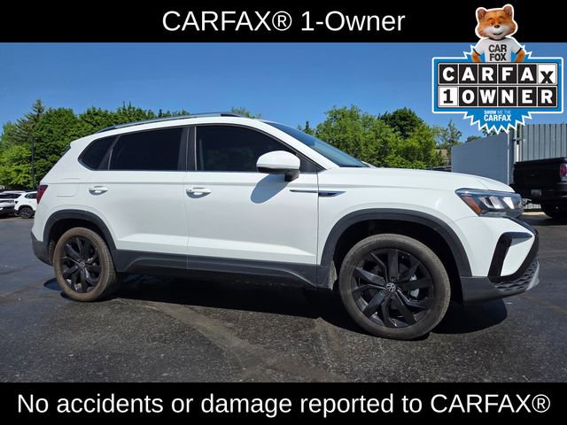 Used 2022 Volkswagen Taos SE AWD/4WD image 3