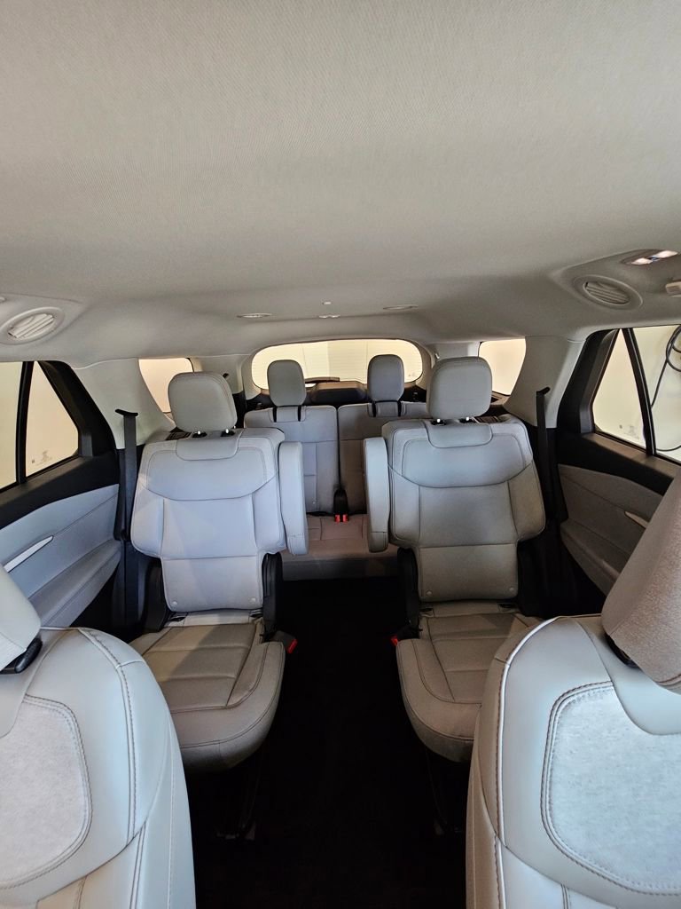 New 2025 Ford Explorer Active w/ Active Comfort Package image 25