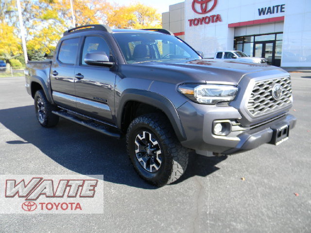 Certified 2023 Toyota Tacoma TRD Off-Road AWD/4WD image 1